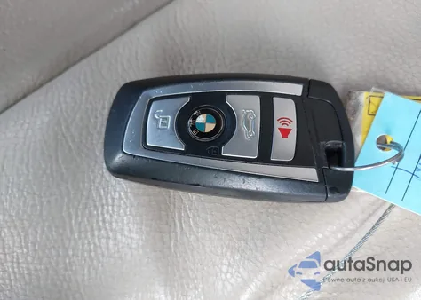 2018 BMW 330I z USA, uszkodzony, nr VIN WBA8B9C56JEE80798